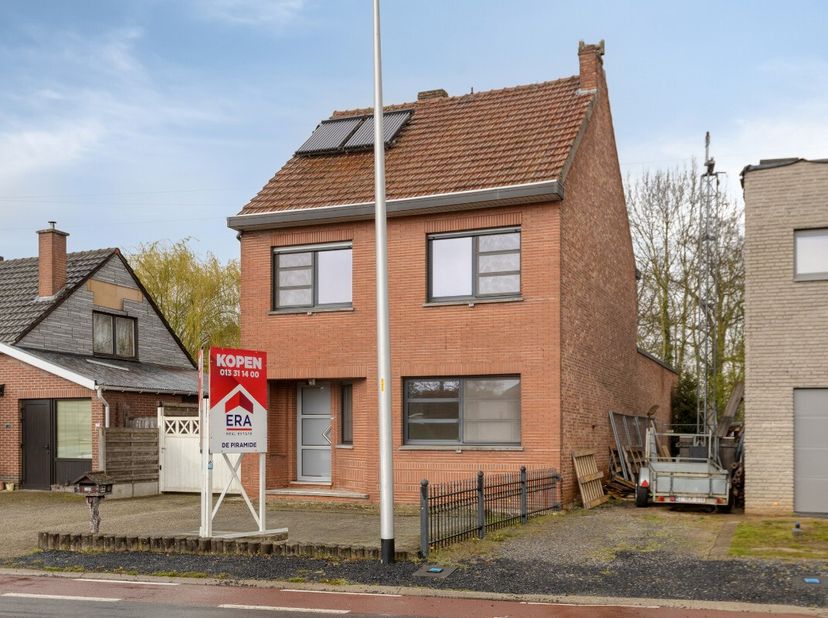 [[ CE BIEN PARTICIPE À LA JOURNÉE MAISONS OUVERTES ERA LE 13/6 DE 13:00 À 14:00 ]]<br />
Ce bien participe à la Journée Maisons Ouvertes ERA. Visitabl
