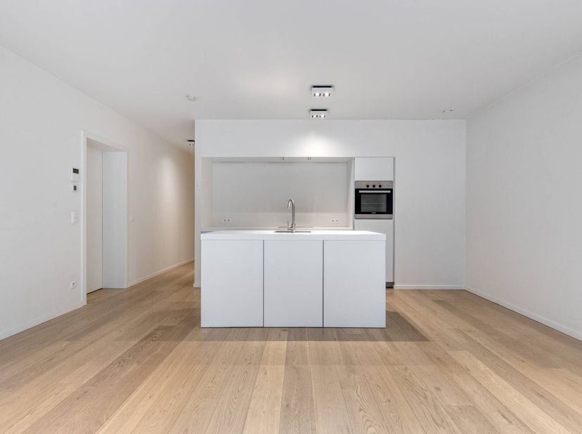 Appartement te koop in Jan Van Asperenpad 13 bus 103,
                    2000 Antwerpen