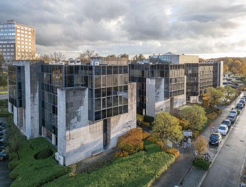                                         Bureaux à louer à Zwijnaarde, € 6.618
