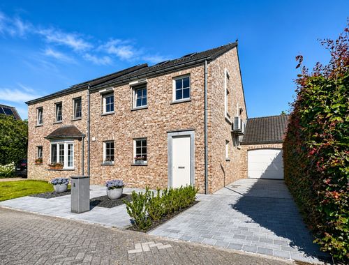                                         Woning te koop in Bierbeek, € 690.000
