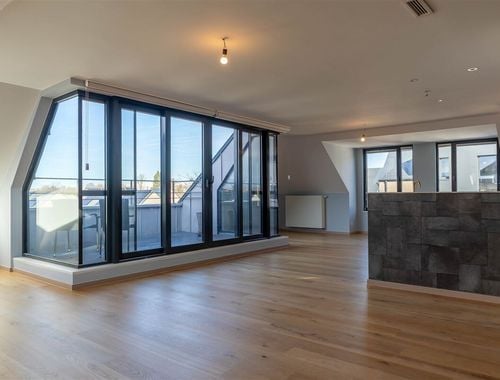                                         Penthouse te koop in Nivelles, € 420.000
