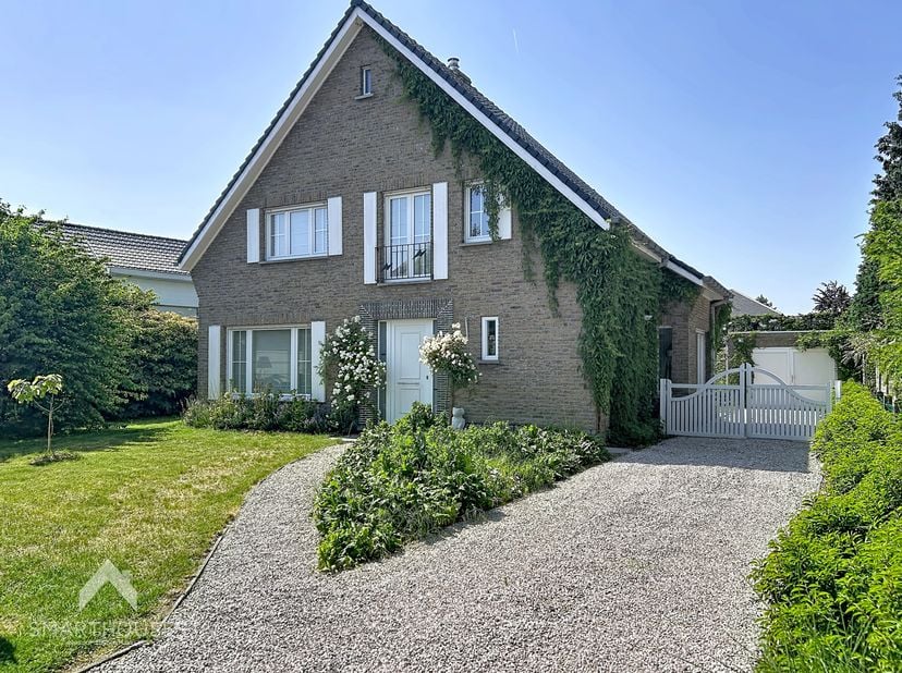 Maison à vendre
                    à 9840 Zevergem