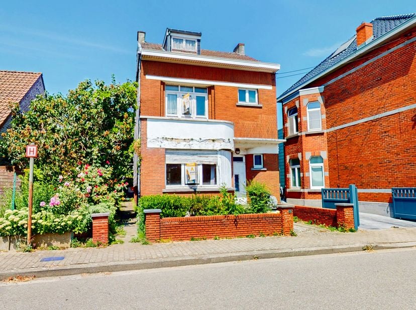 Huis te koop
                    in 7181 Familleureux