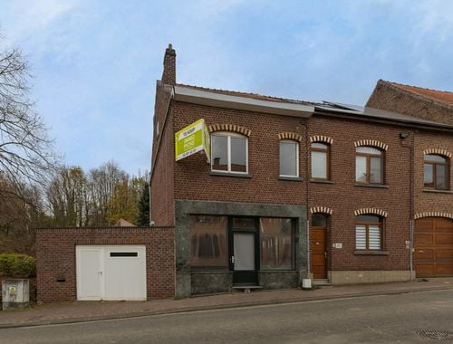                                         Gemengd gebruik te koop in Sint-Genesius-Rode, € 339.000
