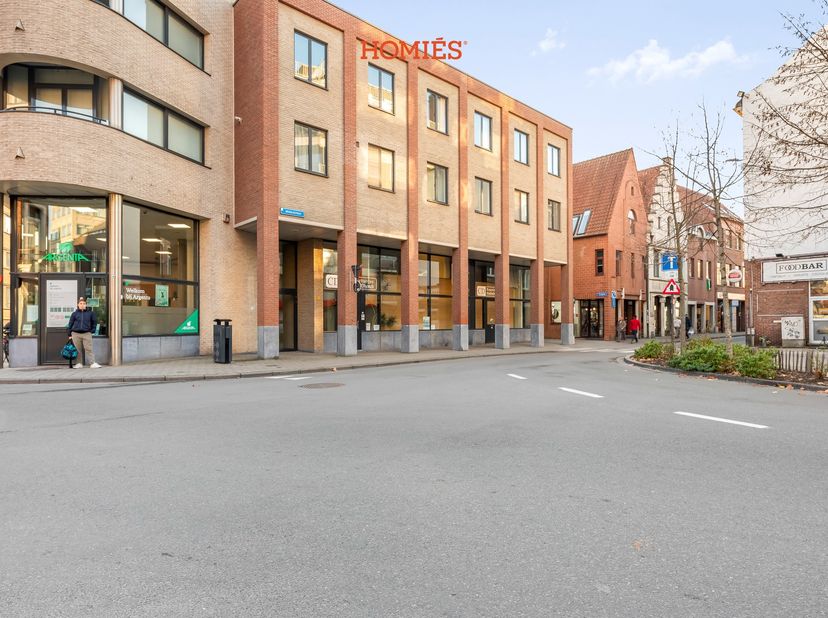 Bien professionnel à louer
                    à 3000 Leuven