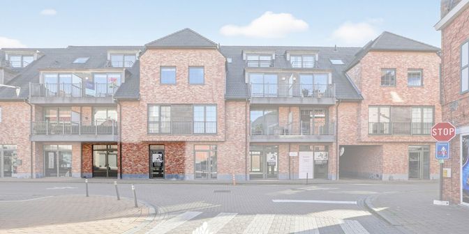 Bien professionnel à vendre à Kerkstraat 32, 8780 Oostrozebeke