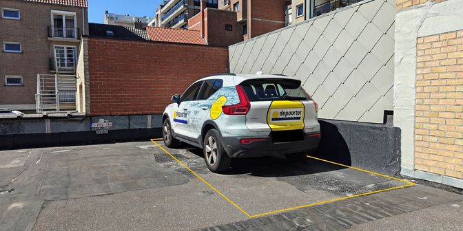 Garage te koop in Zeedijk 336, 8400 Oostende