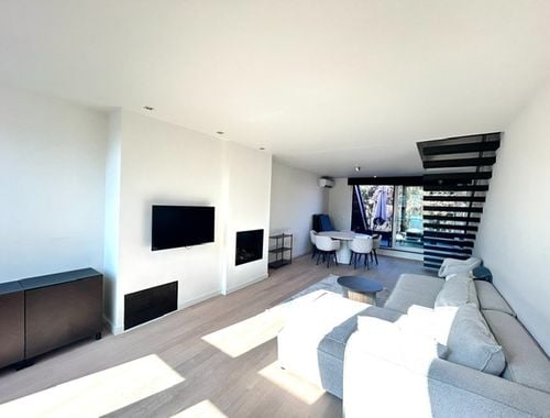                                         Duplex te huur in Hasselt, € 1.750
