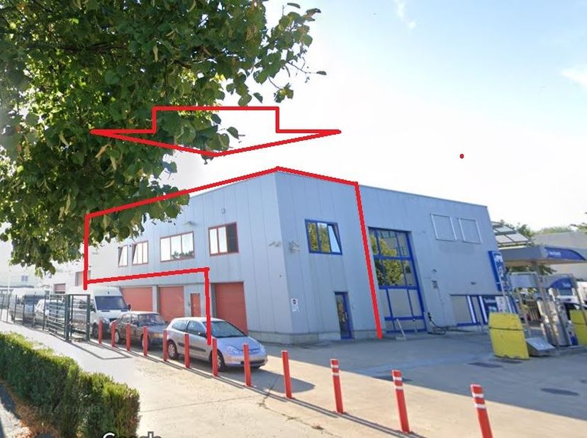 Bien professionnel à louer
                    à 3110 Rotselaar