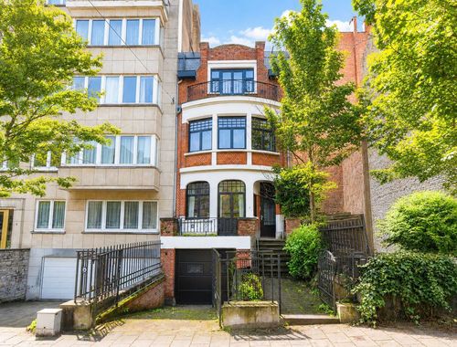                                         Maison à vendre à Ixelles, € 895.000
