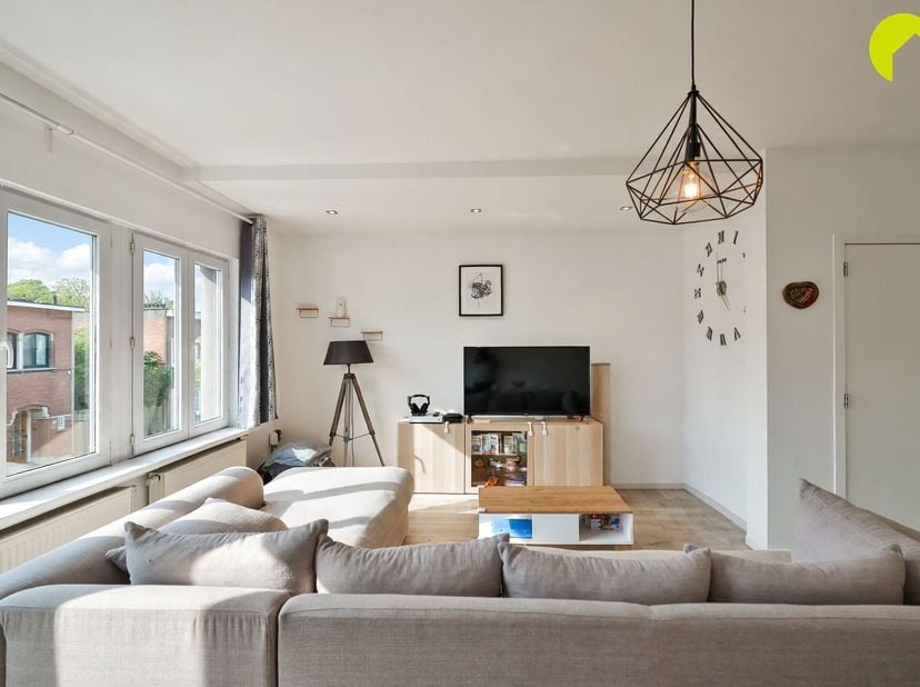 Appartement te koop in Jan Olieslagersstraat 25 bus 101,
                    2100 Deurne
