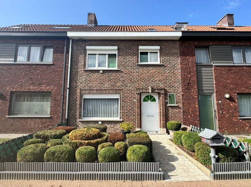 Huis te koop in Kastanjelaan 130,
                    9870 Zulte