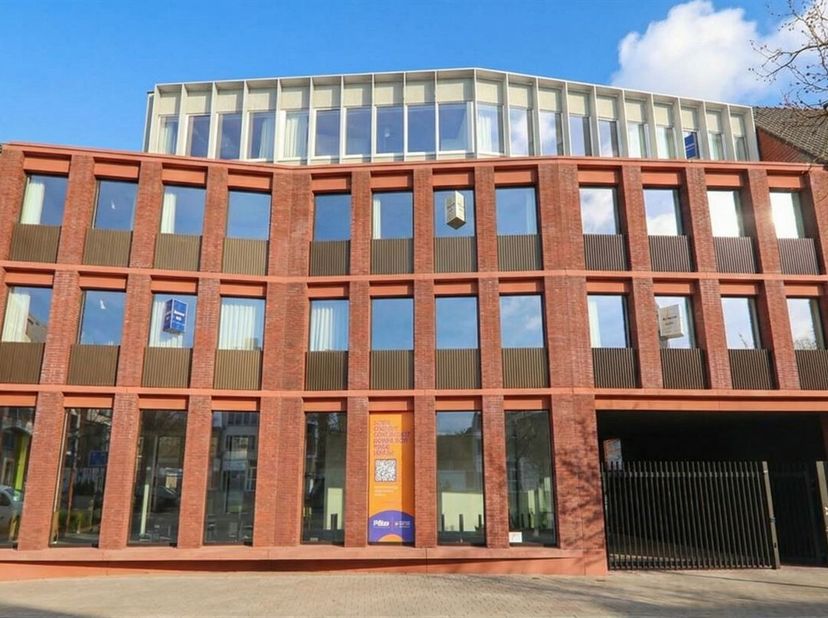 CHAMBRE D'ÉTUDIANT ADAPTÉE À VOTRE VIE D'ÉTUDIANT<br />
La résidence Amand 47 se trouve sur la très animée Sint-Amandsplein à Courtrai. Dans les envir