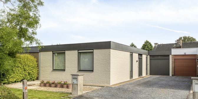 Huis te koop in President J.F. Kennedylaan 10, 8550 Zwevegem