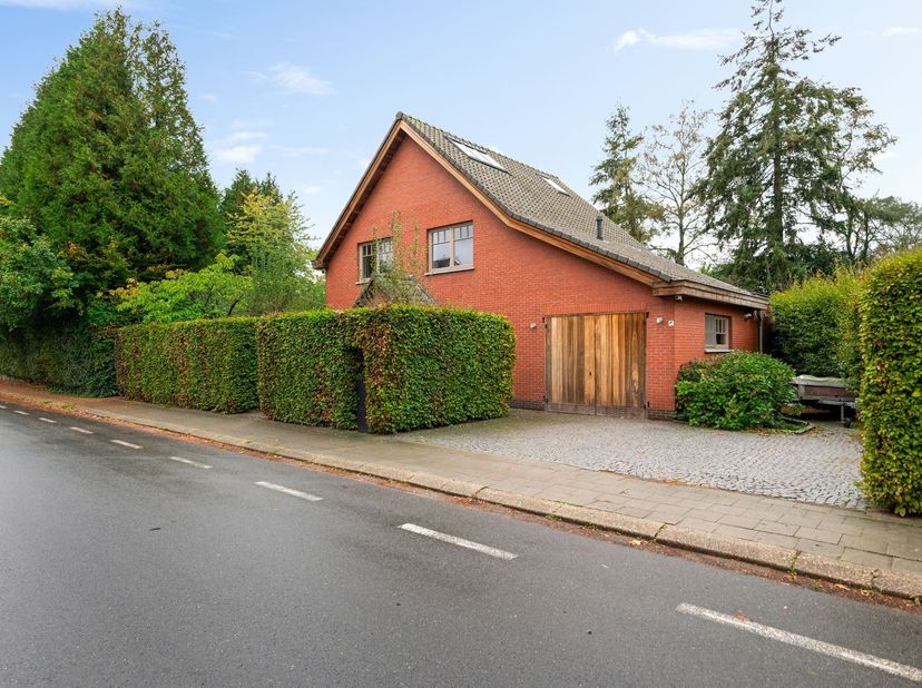 Huis te koop in Victorielaan 7,
                    2980 Zoersel