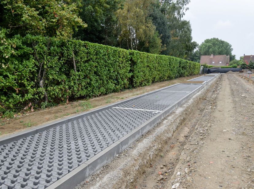 BOUWGROND TE KOOP IN KRUIBEKE<br />
Op zoek naar een bouwgrond voor de realisatie van jouw toekomstige woning? Dit perceel maakt deel uit van een kwal