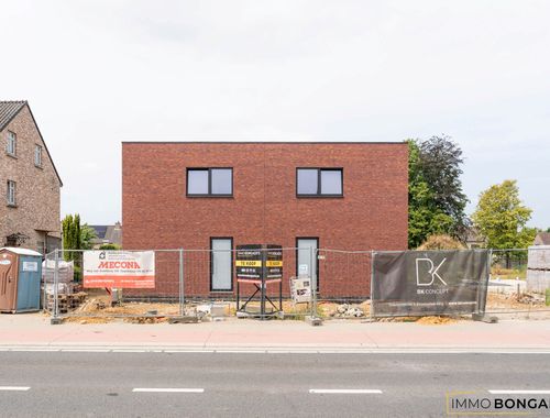                                         Woning te koop in Opglabbeek, € 379.000
