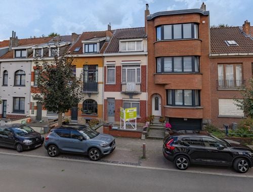                                         Eengezinswoning te koop in Oudergem, € 425.000
