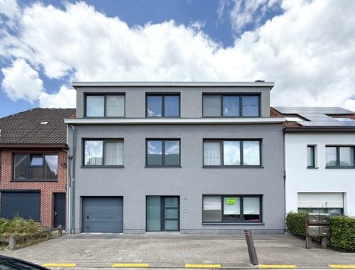                                         Appartement te huur in Melsele, € 870
