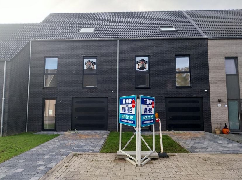 Huis te koop in Heergrachtstraat Lot 5,
                    2400 Mol