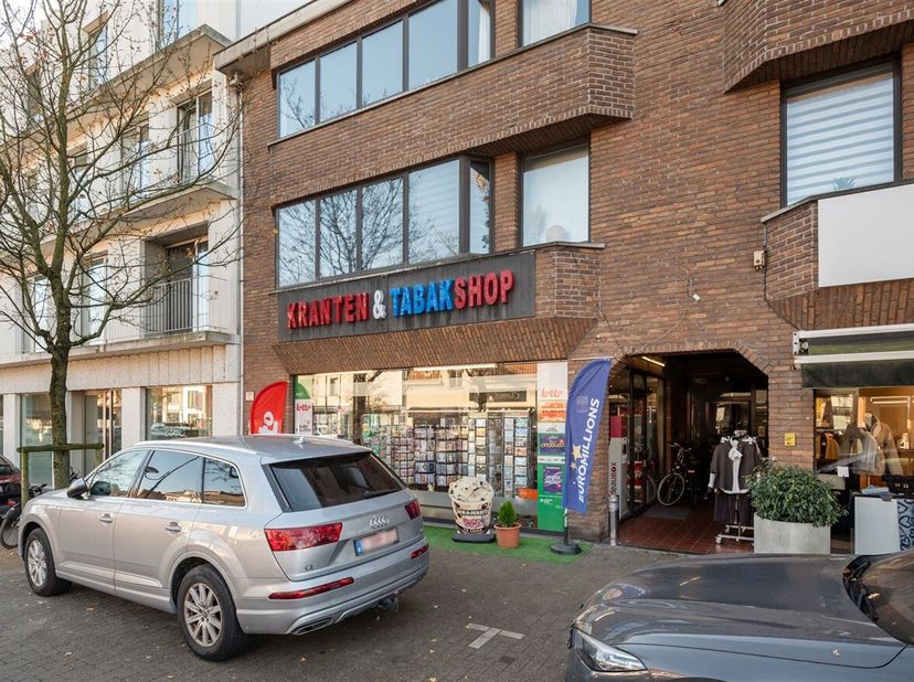 Bien professionnel à vendre
                    à 2360 Oud-Turnhout