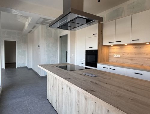                                         Appartement te koop in Chimay, € 339.700
