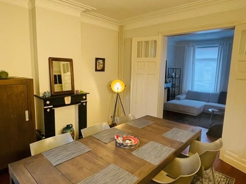 Charmante en instapklare kustwoning “O Sea House” nabij strand – Oostende<br />
<br />
In de prachtige Belle-Epoque wijk van Oostende, op slechts 500