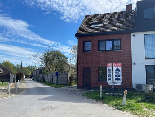                                         Maison à vendre à Ranst, € 399.000

