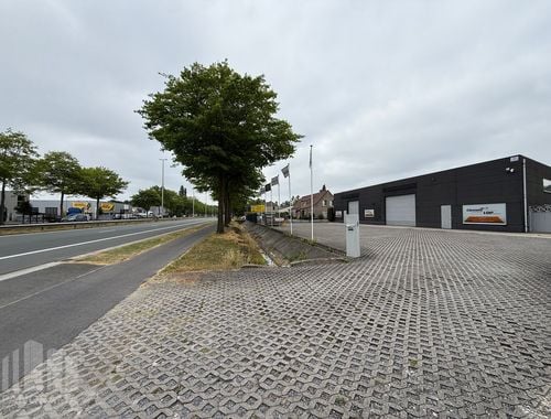                                         Bedrijfsgebouw te koop in Maldegem, € 1.300.000
