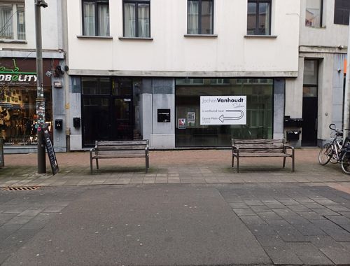                                         Handelszaak te huur in Antwerpen, € 2.500
