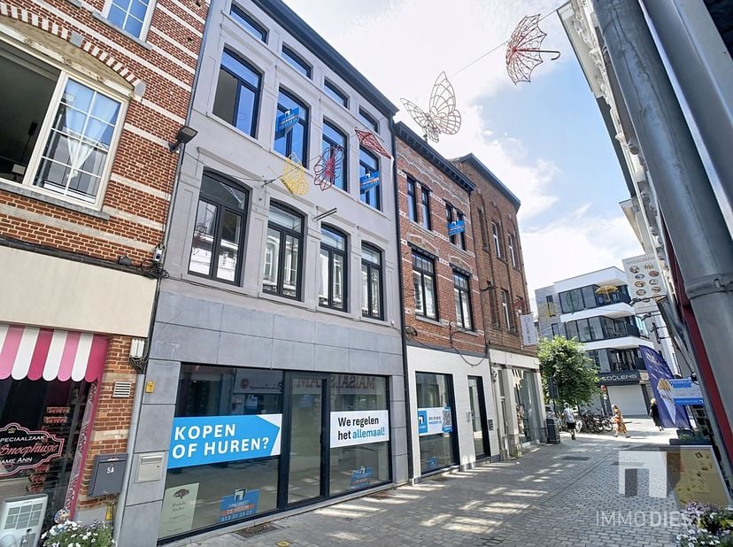 Appartement te koop
                    in 3290 Diest