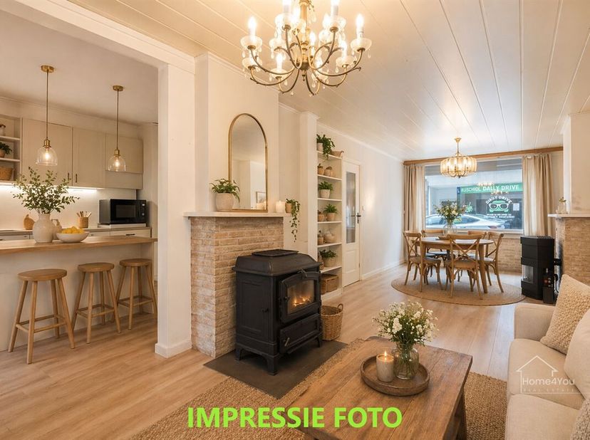 Maison à rénover avec grand potentiel, jardin et grenier à Bornem<br />
Dans un endroit calme à la Kapelstraat 49 à Bornem, nous trouvons cette maison