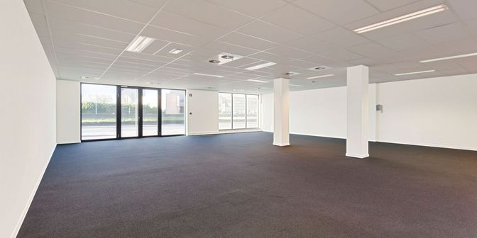 Bedrijfsvastgoed te huur in Boomsesteenweg 135, 2610 Wilrijk