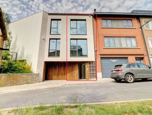                                         Woning te huur in Sint-Lambrechts-Woluwe, € 2.100
