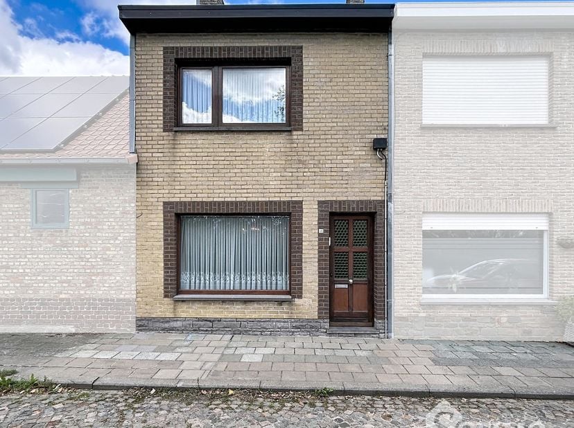 Huis te koop in Ruuschaartstraat 46,
                    8902 Voormezele