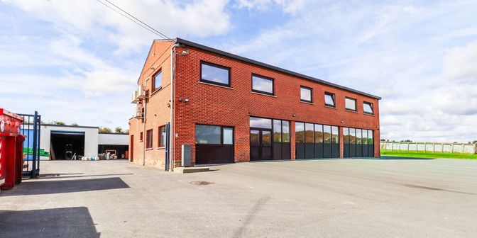 Maison à vendre à 5670 Nismes