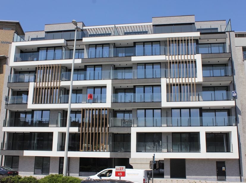 Garage à louer
                    à 9300 Aalst
