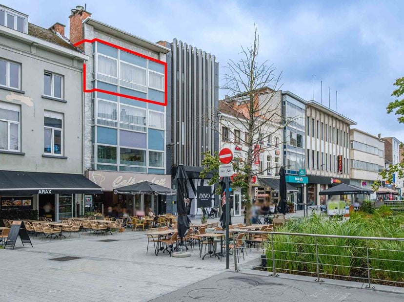 Appartement te koop in Botermarkt 24 bus 3,
                    2800 Mechelen
