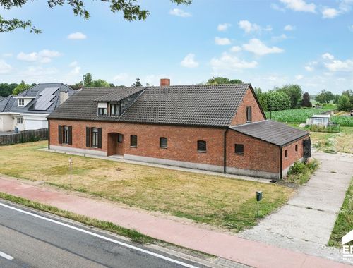                                         Hoeve te koop in Hamont, € 449.000
