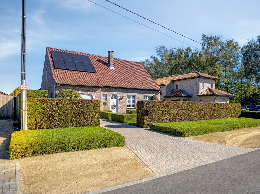 Huis te koop in ,
                    2220 Heist-op-den-Berg