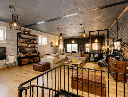                                         Opslagplaats te koop in Moeskroen, € 420.000
