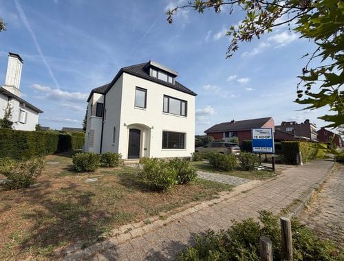                                         Woning te koop in Hallaar, € 695.000
