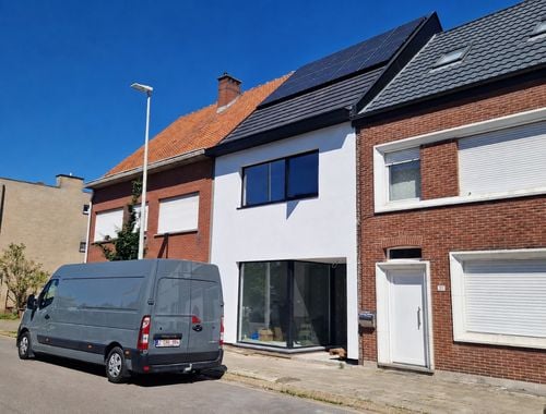                                         Woning te koop in Wijnegem, € 585.000
