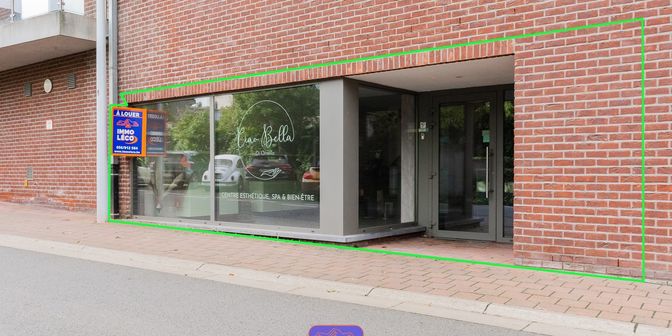 Bien professionnel à vendre à 7700 Mouscron