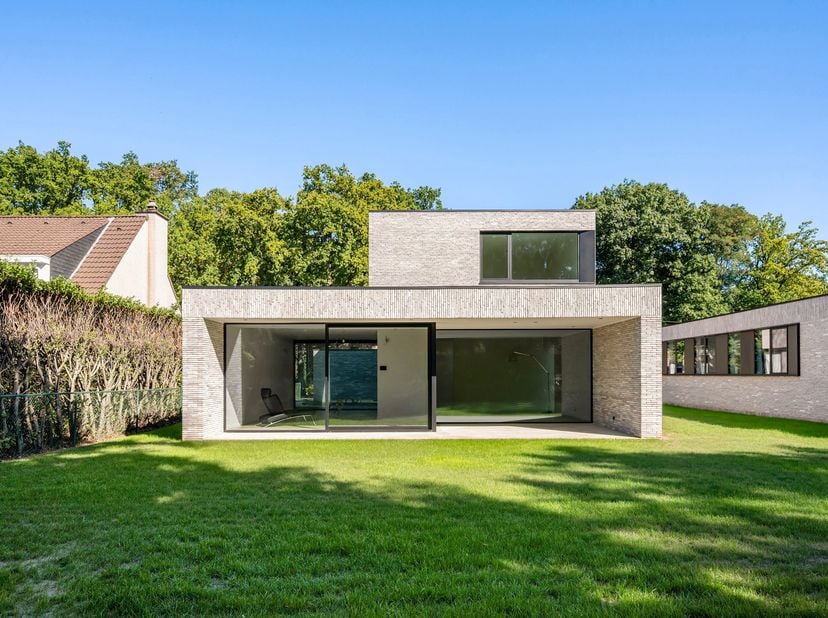 Exclusieve en Duurzame Nieuwbouwwoning met Hoogwaardige Materialen en Geavanceerde Energietechnieken<br />
Locatie: Wildert – Rustige en groene omgevi