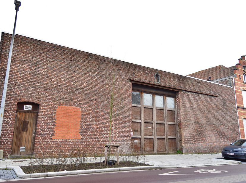 Bedrijfsvastgoed te koop in ,
                    8501 Bissegem
