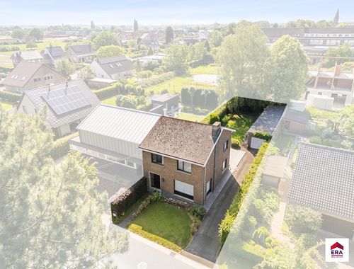                                         Maison unifamiliale à vendre à Aarsele, € 269.000
