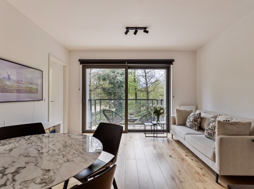 Appartement te koop in Avenue de la Joyeuse Entrée 7,
                    1040 Etterbeek