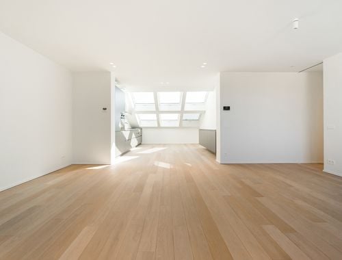                                         Penthouse te koop in Sint-Joost-ten-Node, € 650.000
