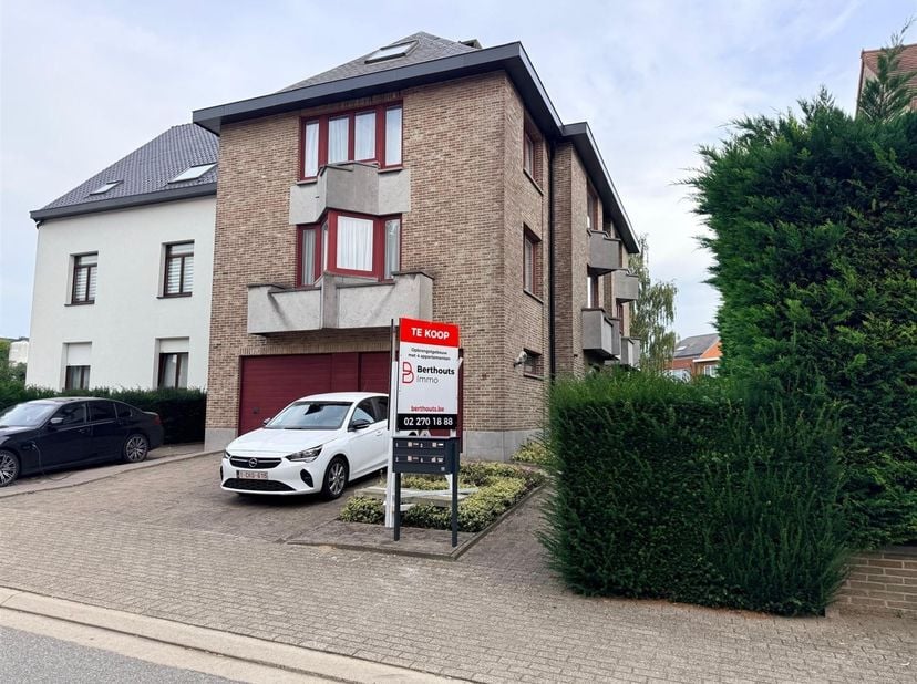 Appartement te koop in Oude Schapenbaan 11,
                    1850 Grimbergen